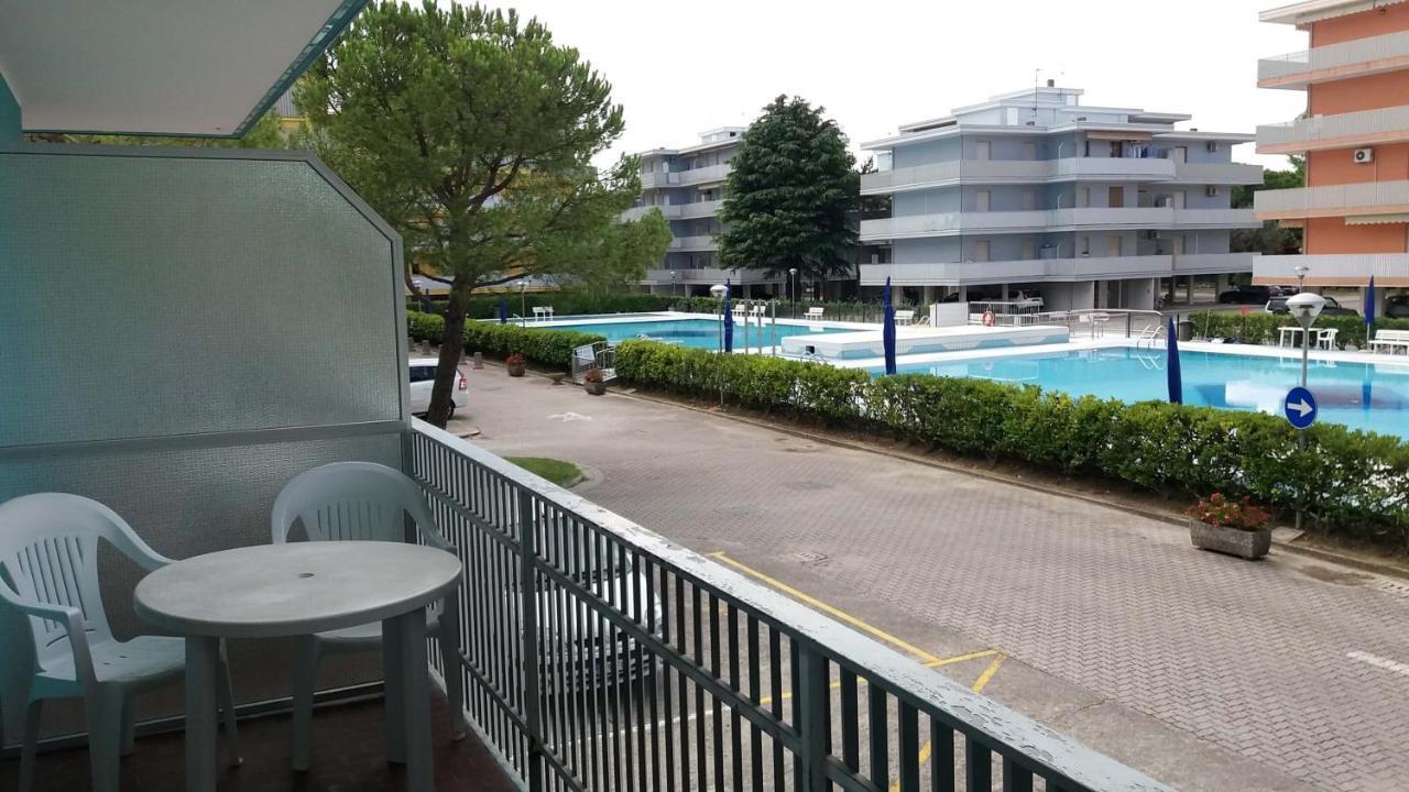 Residence Valbella - Geturhotels Bibione Quarto foto