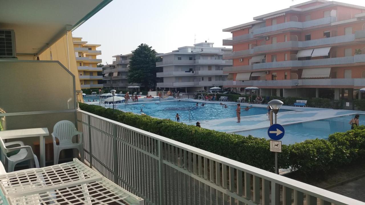 Residence Valbella - Geturhotels Bibione Quarto foto