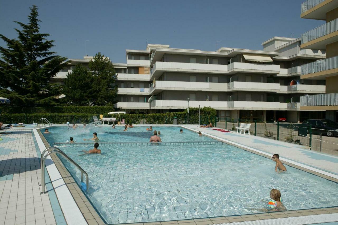 Residence Valbella - Geturhotels Bibione Exterior foto